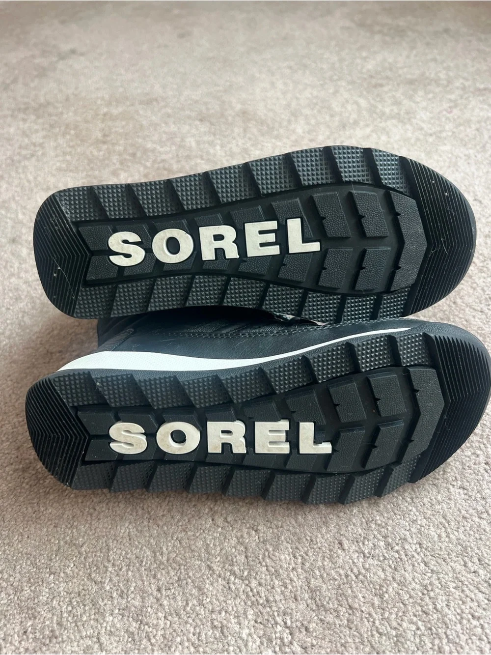 Sorel Black Winter Lace-Up Boots with White Faux Fur Trim
